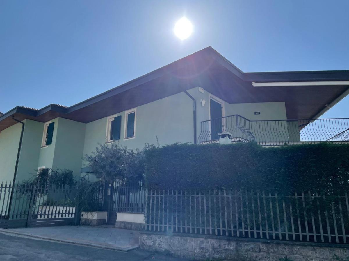 Casa Caponetti Villa Costa Volpino Buitenkant foto