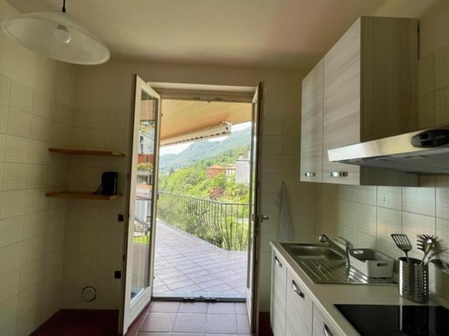 Casa Caponetti Villa Costa Volpino Buitenkant foto