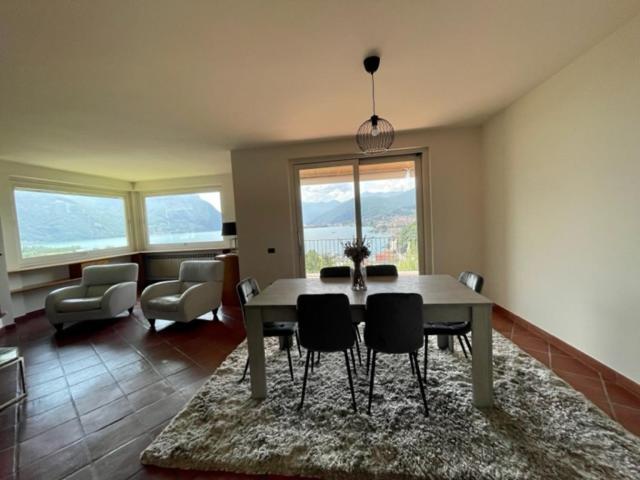 Casa Caponetti Villa Costa Volpino Buitenkant foto